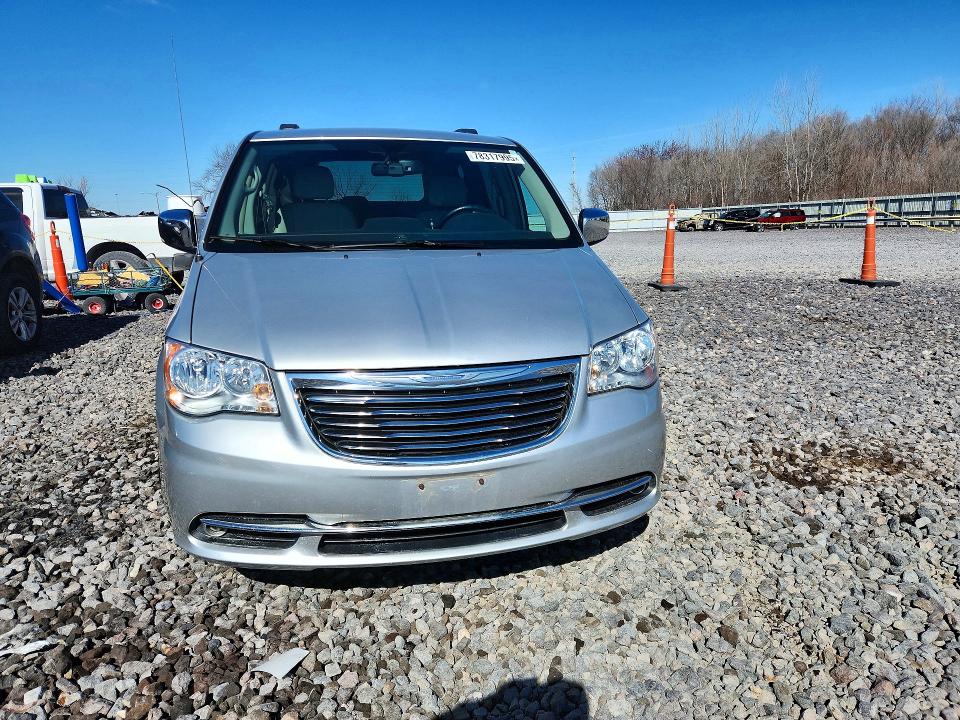 78317995 :رقم المزاد ، 2C4RC1CGXCR106981 vin ، 2012 Chrysler Town & Country مزاد بيع