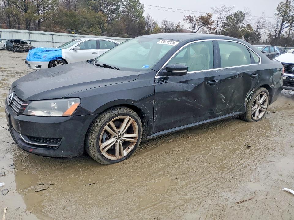 2014 Volkswagen Passat მანქანა იყიდება აუქციონზე, vin: 1VWBT7A38EC035521, აუქციონის ნომერი: 77532835