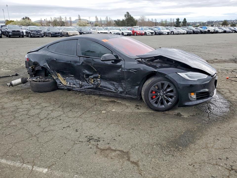 Продажа на аукционе авто 2019 Tesla Model S, vin: 5YJSA1E43KF335149, номер лота: 78643435