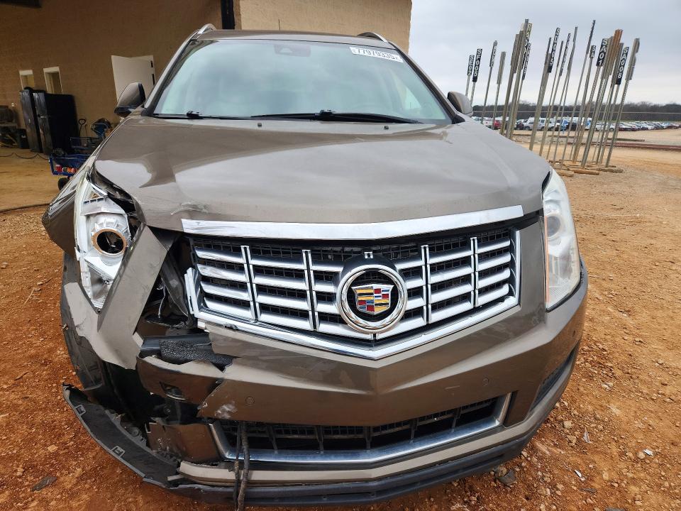 77979335 :رقم المزاد ، 3GYFNBE34ES640832 vin ، 2014 Cadillac Srx مزاد بيع