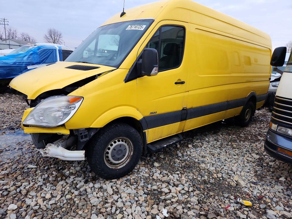 76710725 :رقم المزاد ، WD3PE8CC3D5789722 vin ، 2013 Mercedes-benz Sprinter 2 مزاد بيع