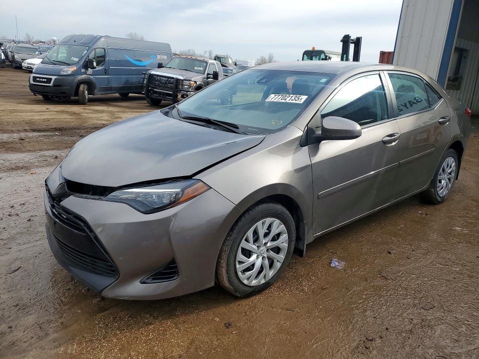 77702135 :رقم المزاد ، 2T1BURHE5HC858051 vin ، 2017 Toyota Corolla مزاد بيع