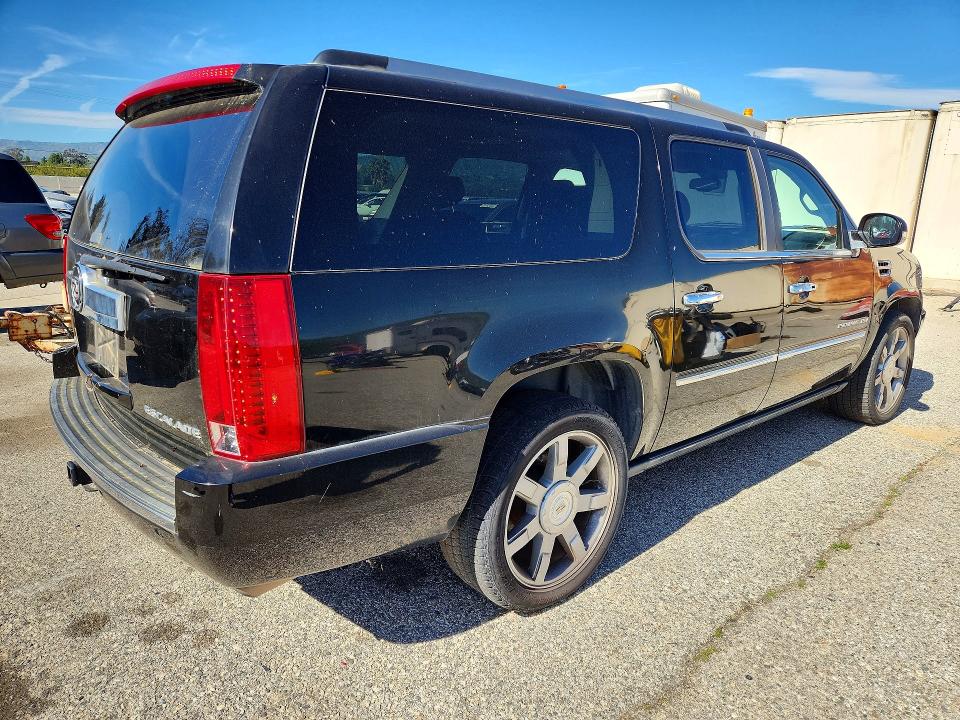 Продажа на аукционе авто 2010 Cadillac Escalade, vin: 1GYUCJEF0AR263401, номер лота: 76985165
