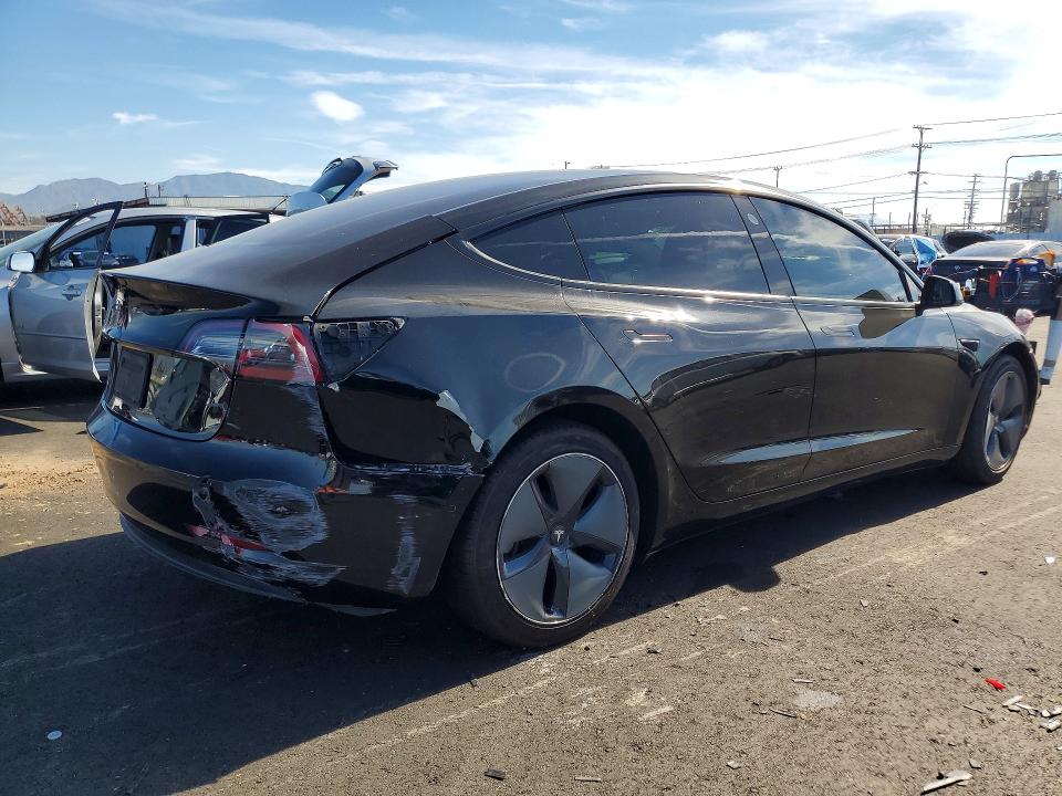 79047625 :رقم المزاد ، 5YJ3E1EA5NF124649 vin ، 2022 Tesla Model 3 مزاد بيع