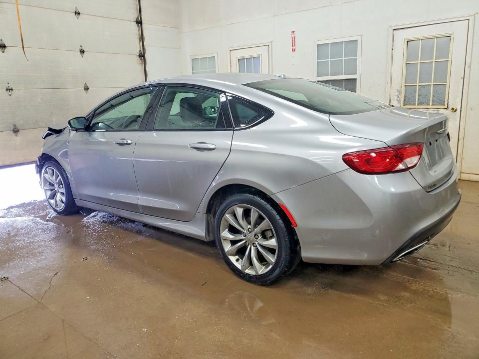 77273185 :رقم المزاد ، 1C3CCCBB0FN721892 vin ، 2015 Chrysler 200 مزاد بيع