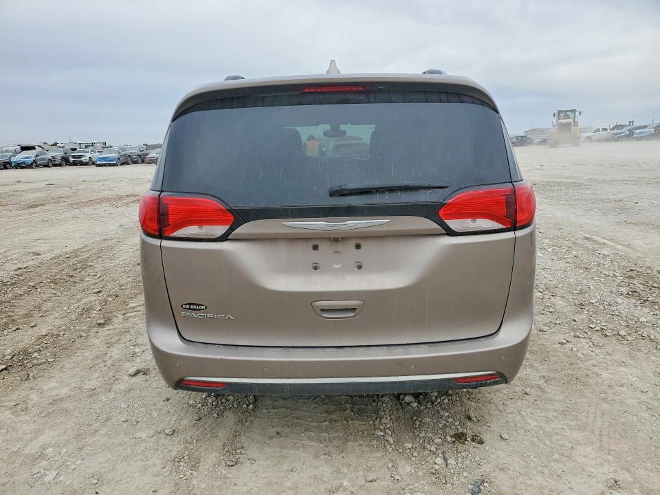 78125465 :رقم المزاد ، 2C4RC1EG0HR764121 vin ، 2017 Chrysler Pacifica مزاد بيع