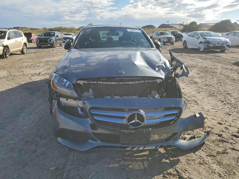 Продаж на аукціоні авто 2018 Mercedes-benz C, vin: 55SWF4KB5JU278876, номер лоту: 75907755