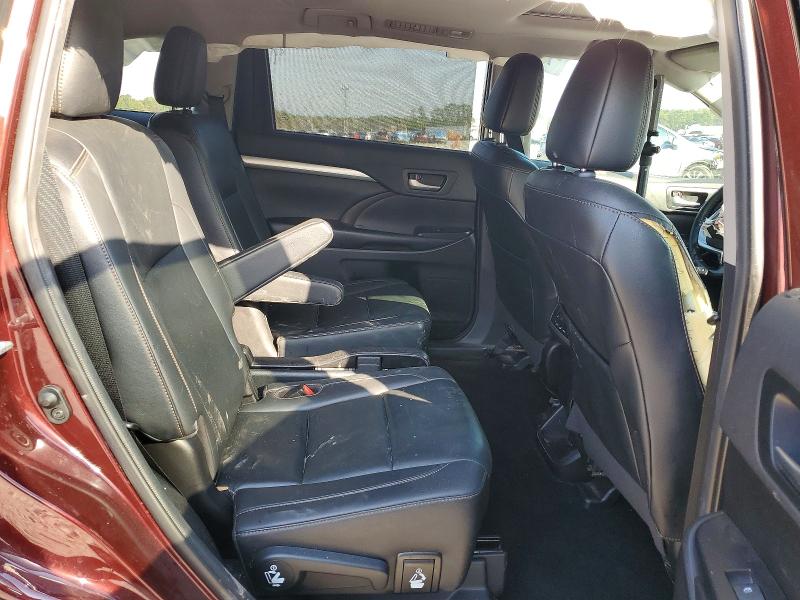 76610835 :رقم المزاد ، 5TDKZRFH1KS338703 vin ، 2019 Toyota Highlander مزاد بيع