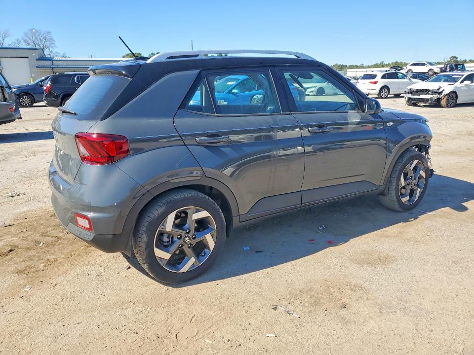 77595355 :رقم المزاد ، KMHRC8A37SU390012 vin ، 2025 Hyundai Venue مزاد بيع