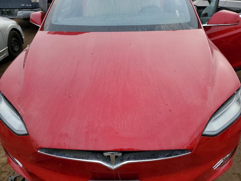 2020 Tesla Model X მანქანა იყიდება აუქციონზე, vin: 5YJXCAE25LF234680, აუქციონის ნომერი: 77086685