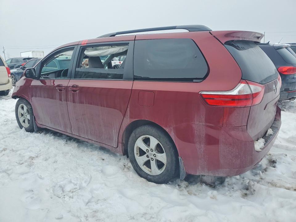 Aukcja sprzedaży 2015 Toyota Sienna, vin: 5TDKK3DC3FS582481, numer aukcji: 74502135