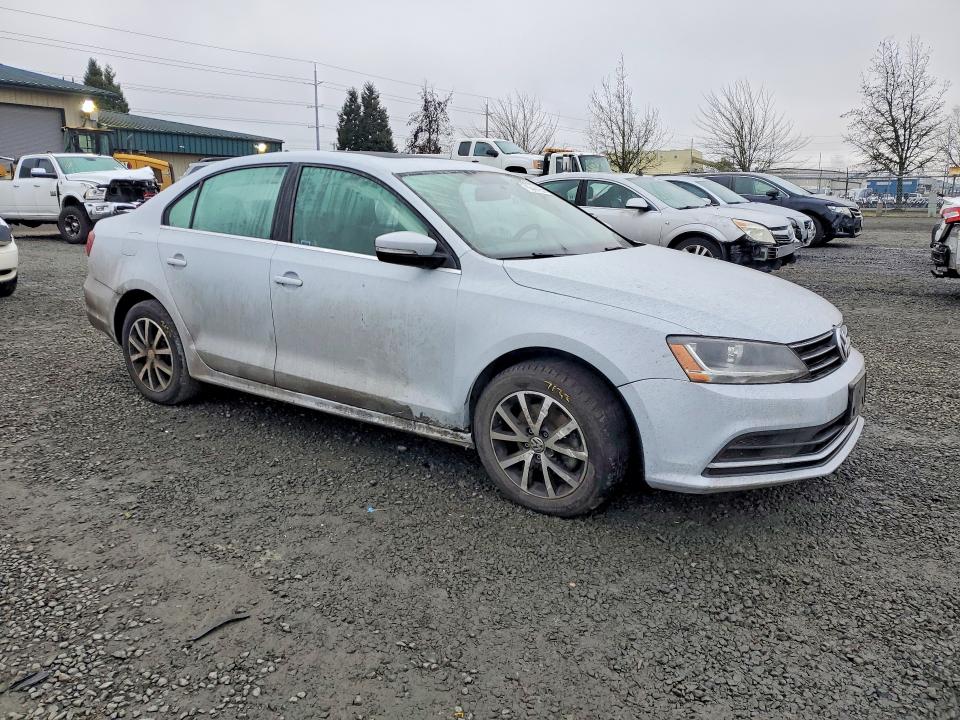Продажа на аукционе авто 2017 Volkswagen Jetta, vin: 3VWDB7AJ1HM247223, номер лота: 76646195