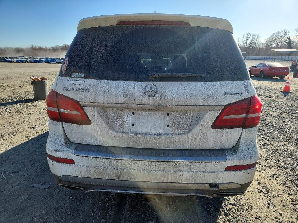 77294635 :رقم المزاد ، 4JGDF6EEXJB064488 vin ، 2018 Mercedes-benz Gls مزاد بيع