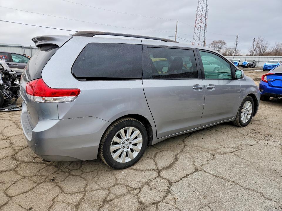 Aukcja sprzedaży 2012 Toyota Sienna, vin: 5TDDK3DC2CS043032, numer aukcji: 78268955