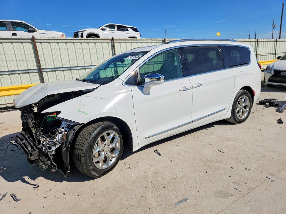 76520535 :رقم المزاد ، 2C4RC1GG3JR272234 vin ، 2018 Chrysler Pacifica مزاد بيع