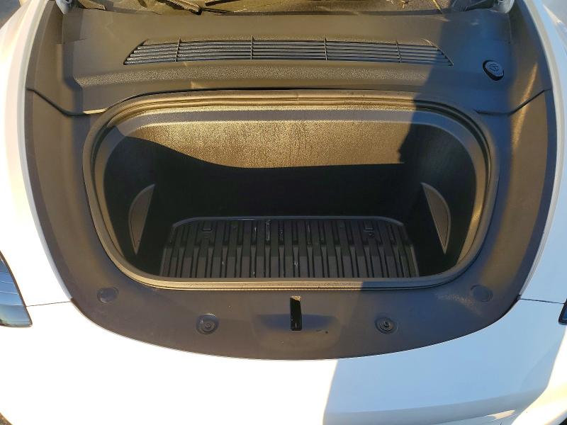 76217545 :رقم المزاد ، 7SAYGDED6SA373016 vin ، 2025 Tesla Model Y مزاد بيع