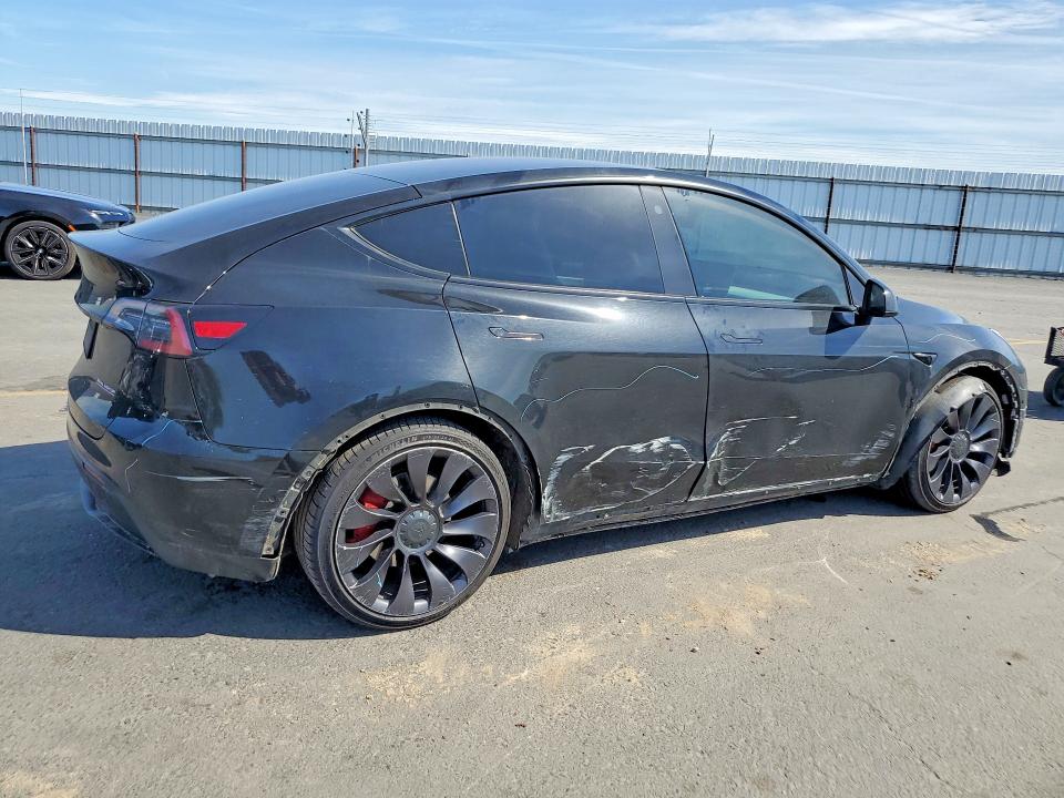 Продажа на аукционе авто 2021 Tesla Model Y, vin: 5YJYGDEF1MF201867, номер лота: 79098375