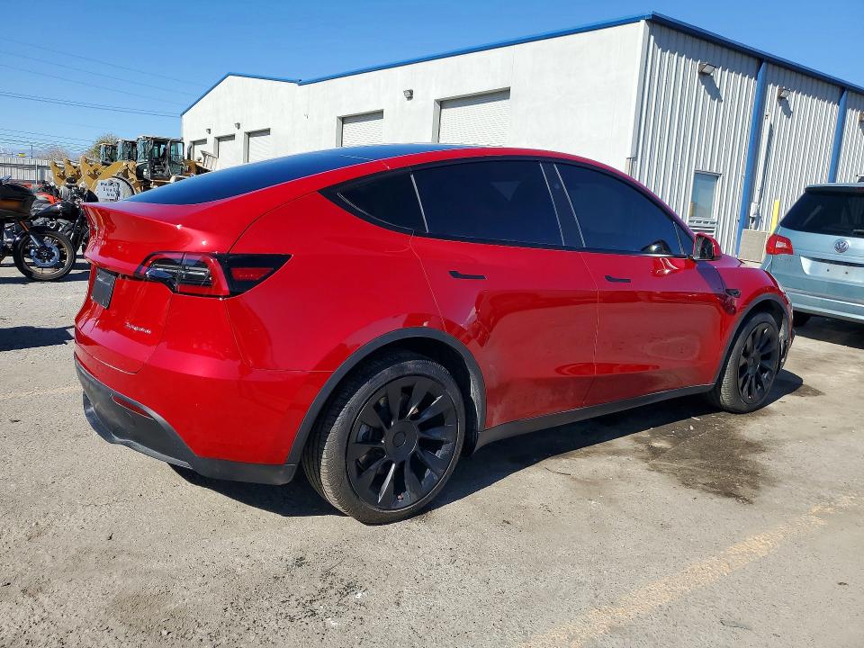 Продажа на аукционе авто 2023 Tesla Model Y, vin: 7SAYGDEEXPF912093, номер лота: 75765075