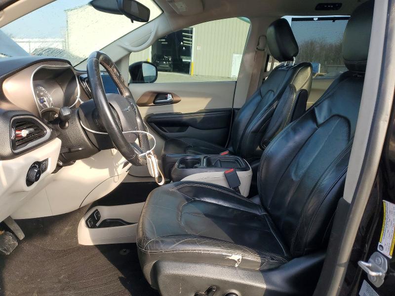 Продаж на аукціоні авто 2017 Chrysler Pacifica, vin: 2C4RC1BGXHR711768, номер лоту: 76351945