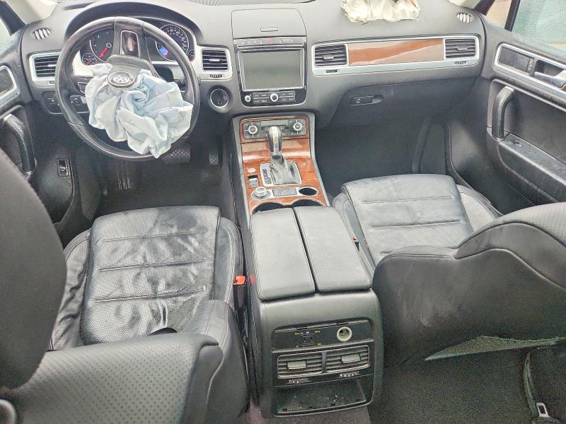 78230455 :رقم المزاد ، WVGEP9BP0GD005360 vin ، 2016 Volkswagen Touareg مزاد بيع