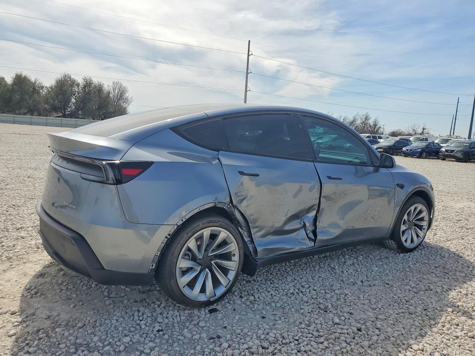 77940715 :رقم المزاد ، 7SAYGDEE0TA615065 vin ، 2026 Tesla Model Y مزاد بيع