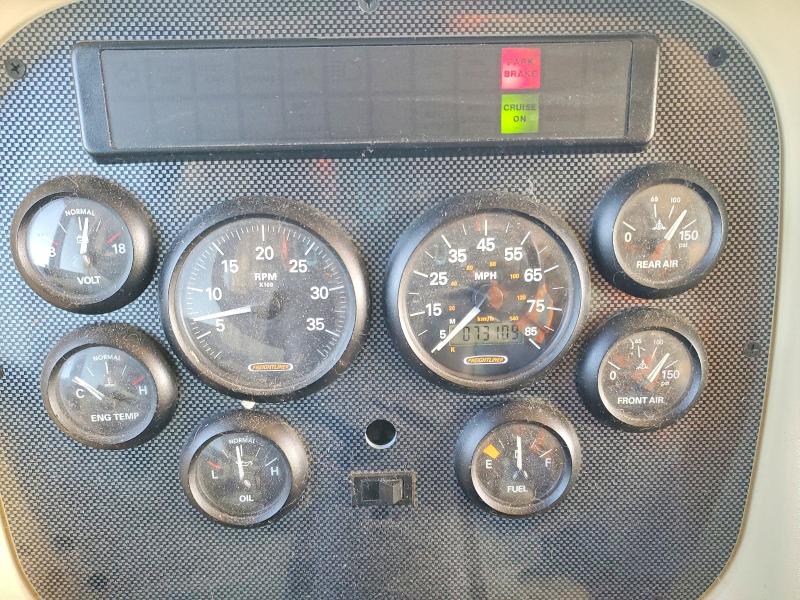 76390315 :رقم المزاد ، 4UZAB2DC06CW98661 vin ، 2006 Freightliner Chassis X مزاد بيع