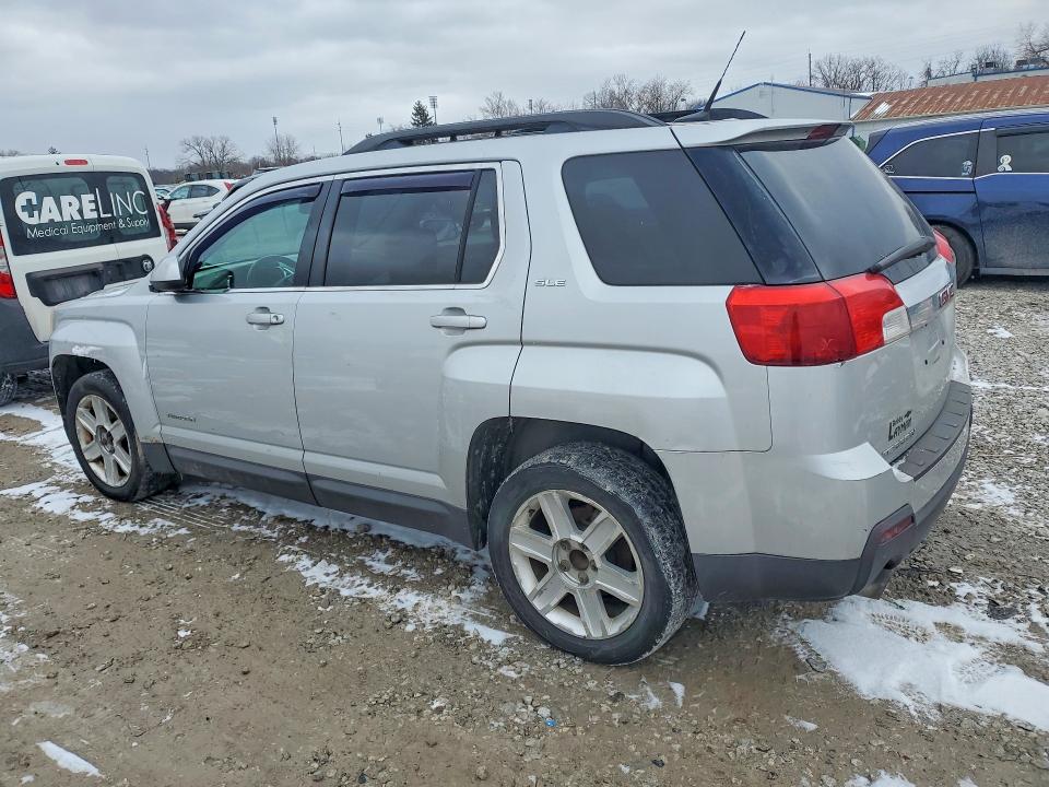 77933275 :رقم المزاد ، 2CTFLDEY4A6269350 vin ، 2010 Gmc Terrain مزاد بيع