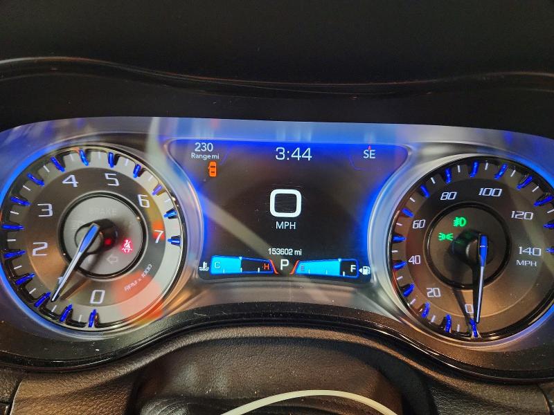 76826185 :رقم المزاد ، 2C3CCAGG8HH506992 vin ، 2017 Chrysler 300 مزاد بيع