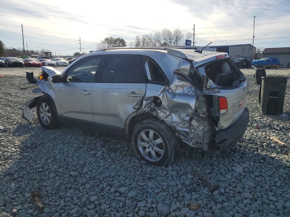 2012 Kia Sorento მანქანა იყიდება აუქციონზე, vin: 5XYKTDA2XCG287613, აუქციონის ნომერი: 78829095