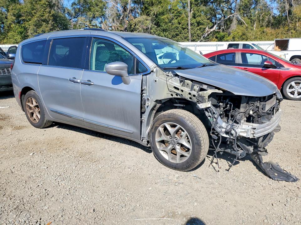 Продаж на аукціоні авто 2017 Chrysler Pacifica, vin: 2C4RC1BG3HR528664, номер лоту: 76795785