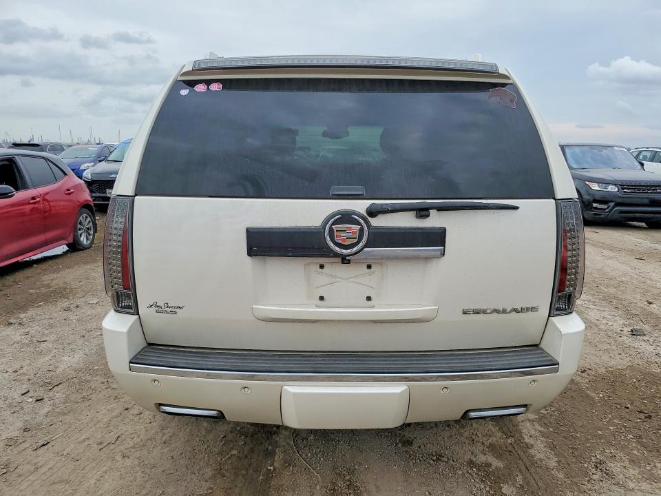 2013 Cadillac Escalade P მანქანა იყიდება აუქციონზე, vin: 1GYS4CEF1DR210517, აუქციონის ნომერი: 76864505