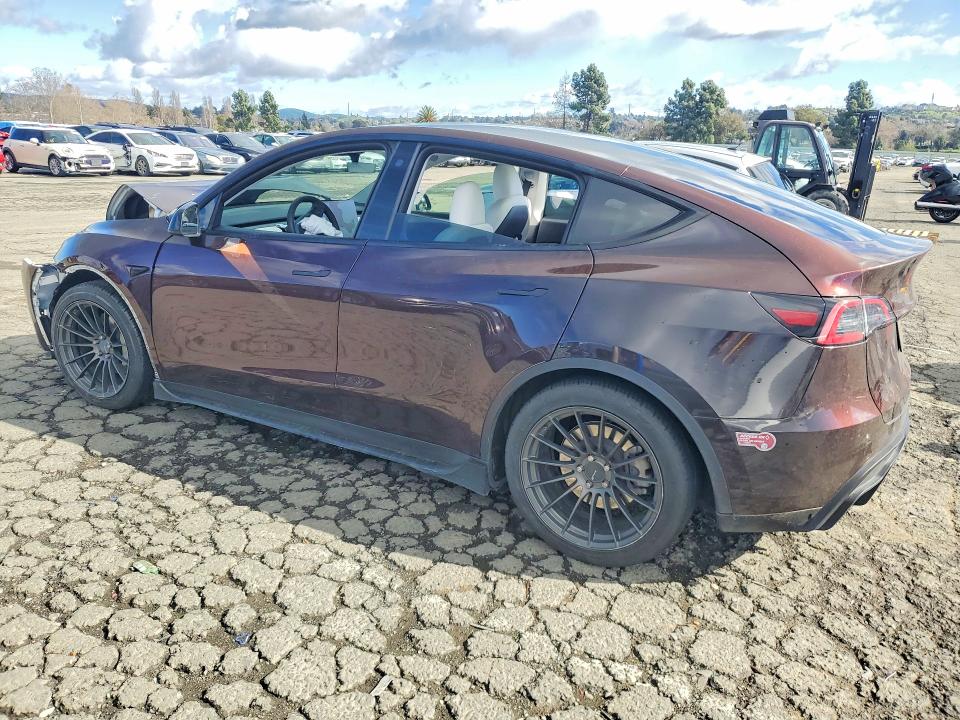 2023 Tesla Model Y მანქანა იყიდება აუქციონზე, vin: 7SAYGDEE2PF683764, აუქციონის ნომერი: 77809535