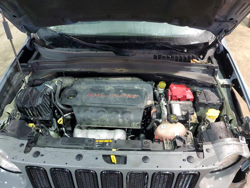 77468685 :رقم المزاد ، ZACCJABB5JPH76716 vin ، 2018 Jeep Renegade مزاد بيع