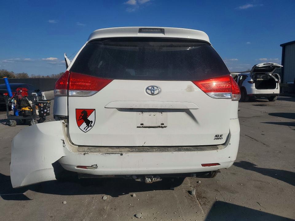 Продаж на аукціоні авто 2012 Toyota Sienna, vin: 5TDDK3DC6CS048251, номер лоту: 76767735