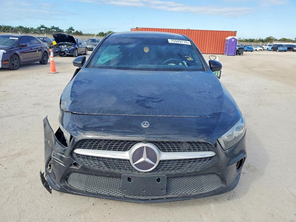 Продажа на аукционе авто 2020 Mercedes-benz A, vin: W1K3G4EB8LJ238211, номер лота: 75949715