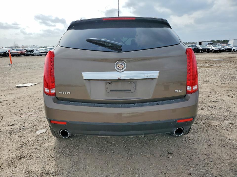 77907985 :رقم المزاد ، 3GYFNAE30FS560990 vin ، 2015 Cadillac Srx مزاد بيع