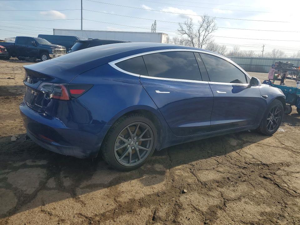 2018 Tesla Model 3 მანქანა იყიდება აუქციონზე, vin: 5YJ3E1EB1JF101078, აუქციონის ნომერი: 78757805