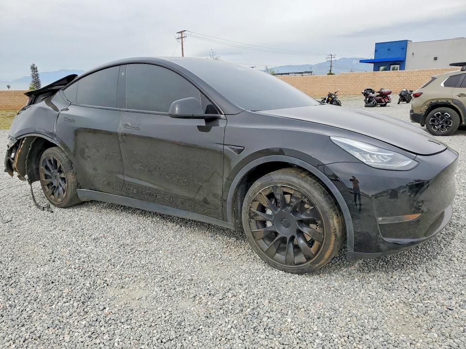 Продаж на аукціоні авто 2021 Tesla Model Y, vin: 5YJYGDEE6MF215500, номер лоту: 77020525