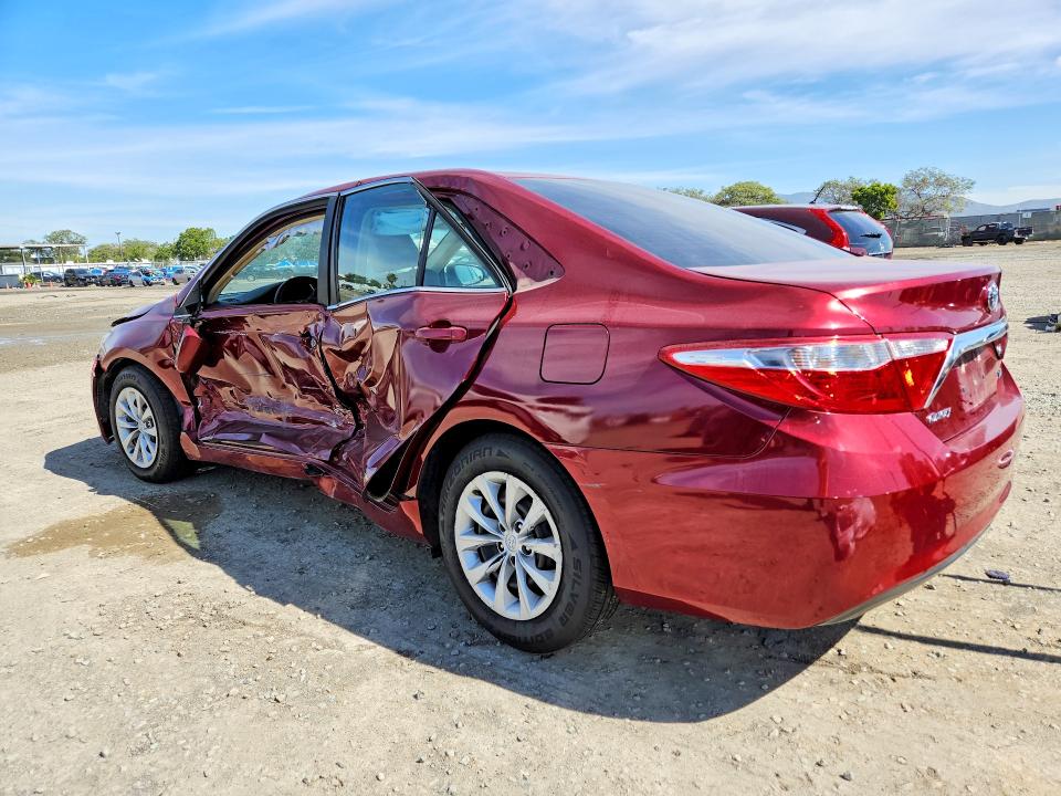 77801005 :رقم المزاد ، 4T1BF1FK5FU980764 vin ، 2015 Toyota Camry مزاد بيع