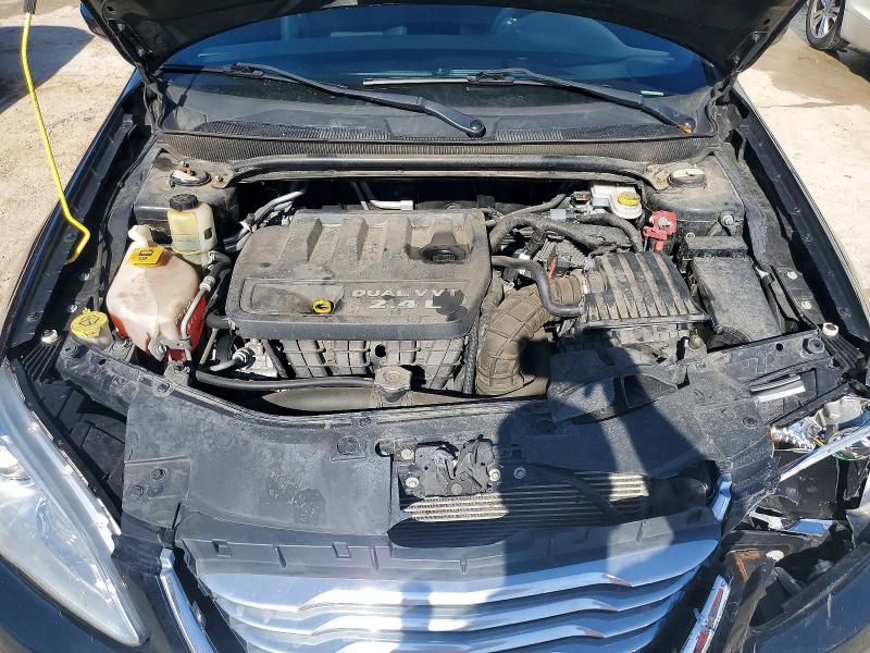 77100265 :رقم المزاد ، 1C3BCBEB5CN205928 vin ، 2012 Chrysler 200 مزاد بيع