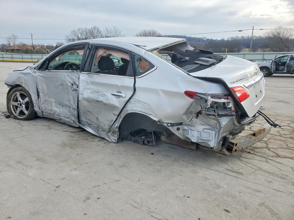 78888845 :رقم المزاد ، 3N1AB7AP3JY243878 vin ، 2018 Nissan Sentra مزاد بيع