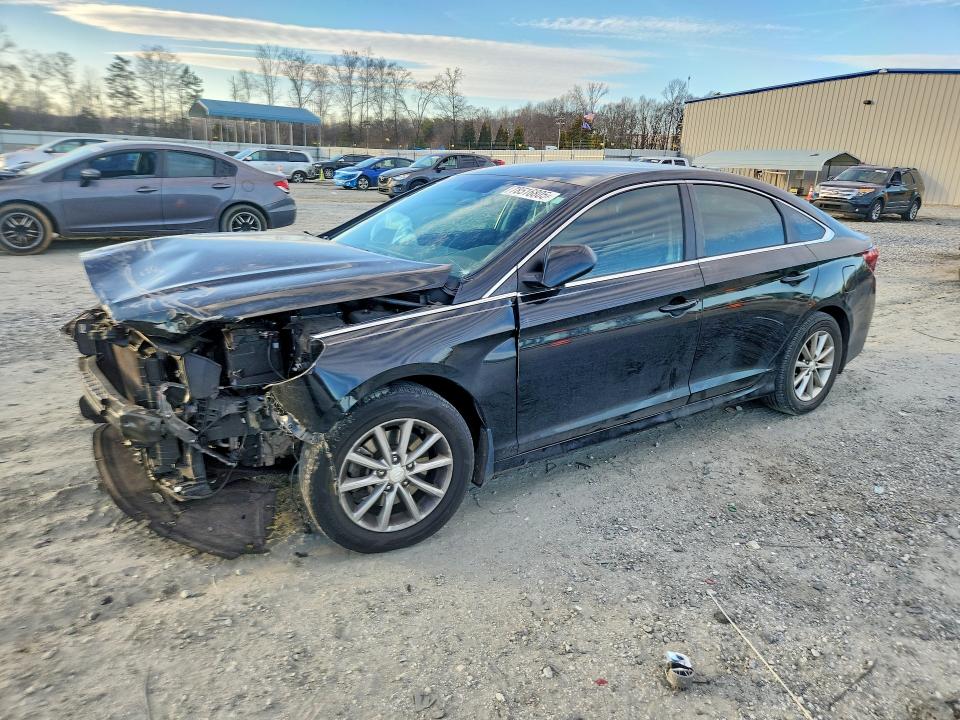 78516805 :رقم المزاد ، 5NPE24AF5KH776009 vin ، 2019 Hyundai Sonata مزاد بيع