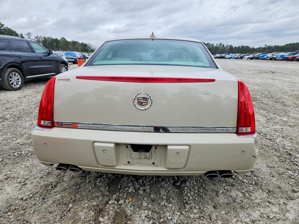 2011 Cadillac Dts მანქანა იყიდება აუქციონზე, vin: 1G6KH5E65BU139146, აუქციონის ნომერი: 78811275