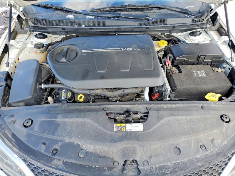 2015 Chrysler 200 მანქანა იყიდება აუქციონზე, vin: 1C3CCCEG0FN560421, აუქციონის ნომერი: 78327085