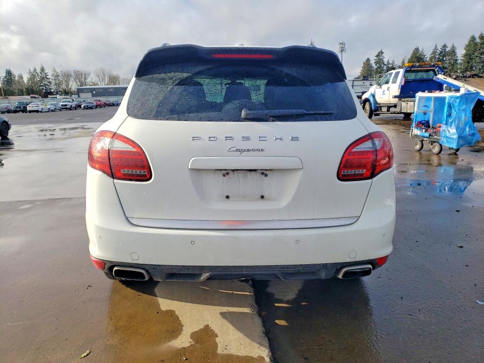 Продажа на аукционе авто 2012 Porsche Cayenne, vin: WP1AA2A27CLA10930, номер лота: 77778635