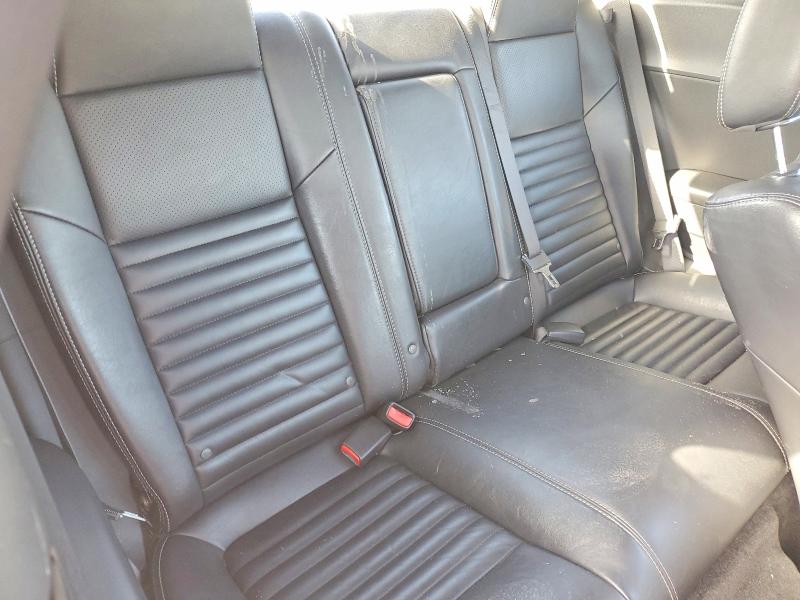 75476645 :رقم المزاد ، 2B3CJ4DV1AH185231 vin ، 2010 Dodge Challenger مزاد بيع