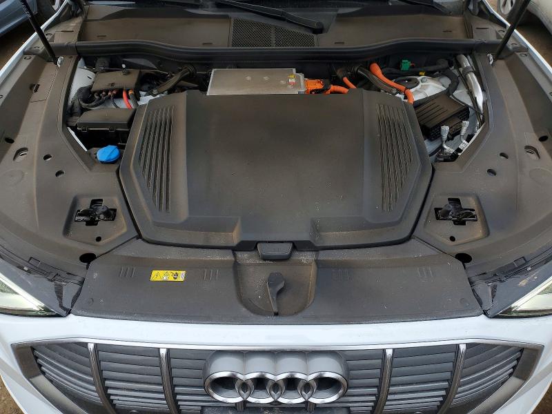 Aukcja sprzedaży 2022 Audi E-tron, vin: WA1LAAGE6NB014153, numer aukcji: 78162025