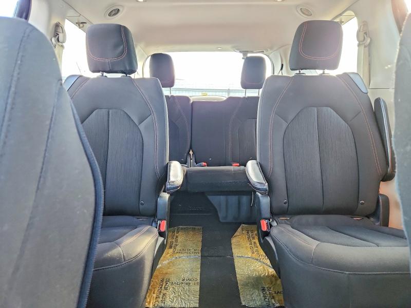 Auction sale of the 2017 Chrysler Pacifica, vin: 2C4RC1DG6HR529241, lot number: 77601105