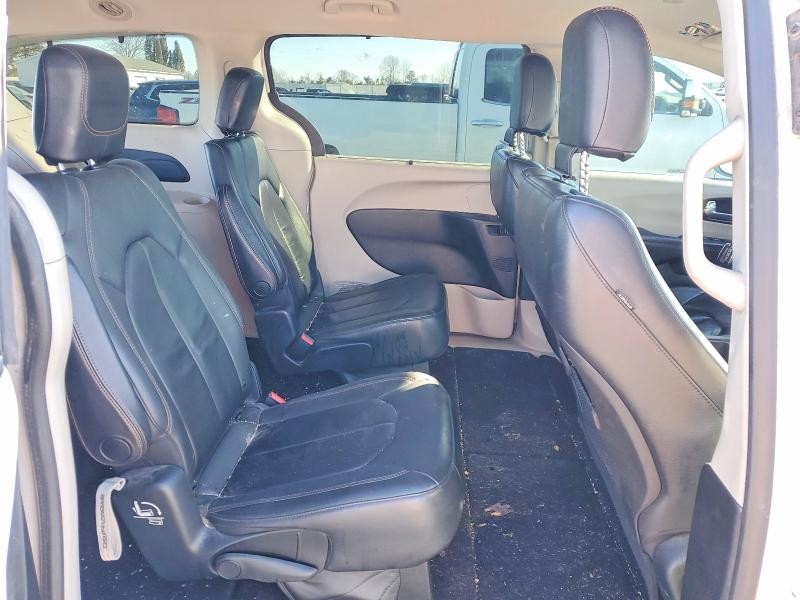Продажа на аукционе авто 2017 Chrysler Pacifica, vin: 2C4RC1BG4HR670134, номер лота: 76712805