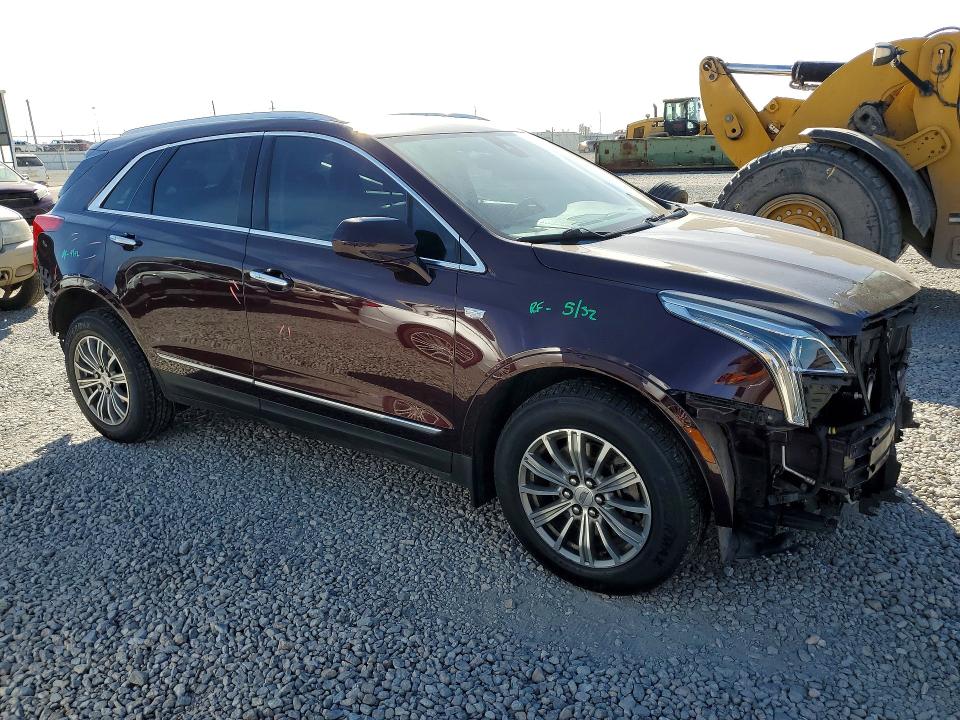 76888815 :رقم المزاد ، 1GYKNDRS2HZ258771 vin ، 2017 Cadillac Xt5 مزاد بيع